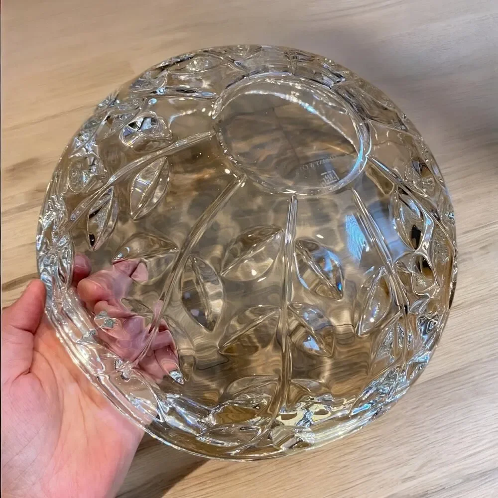 Tiffany & Co. Crystal Floral Vine Bowl 9.5 Inches Wide 4.5” High